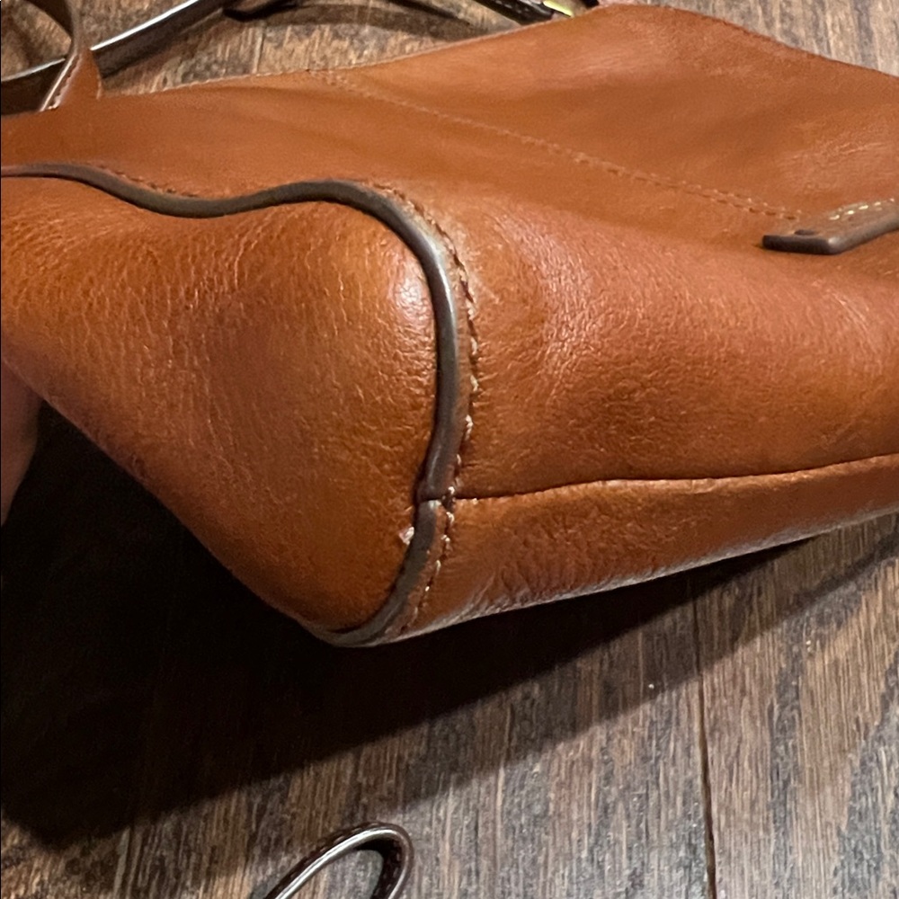Fossil Crossbody Purse with Wallet - Picture 10 of 12